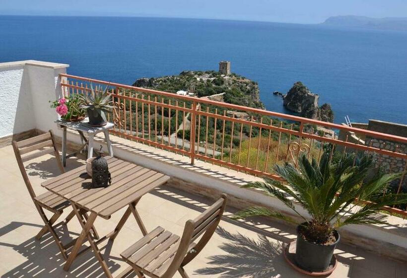 اتاق خانوادگی, B&b Talìa