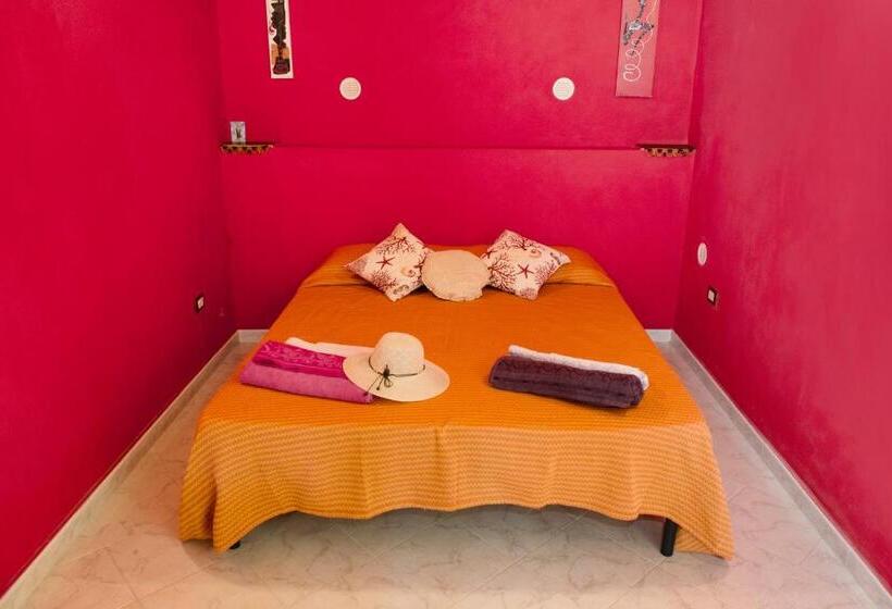 סטודיו דלוקס, Sabrina Suite