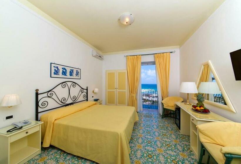 Номер Superior Вид на Море, Villa Bianca