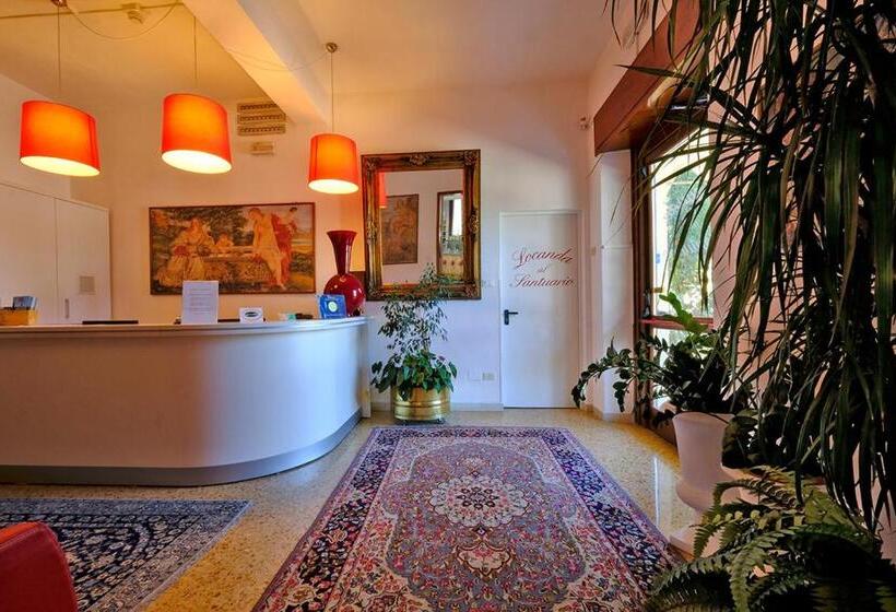 Номер Стандарт Трехместный, Locanda Al Santuario