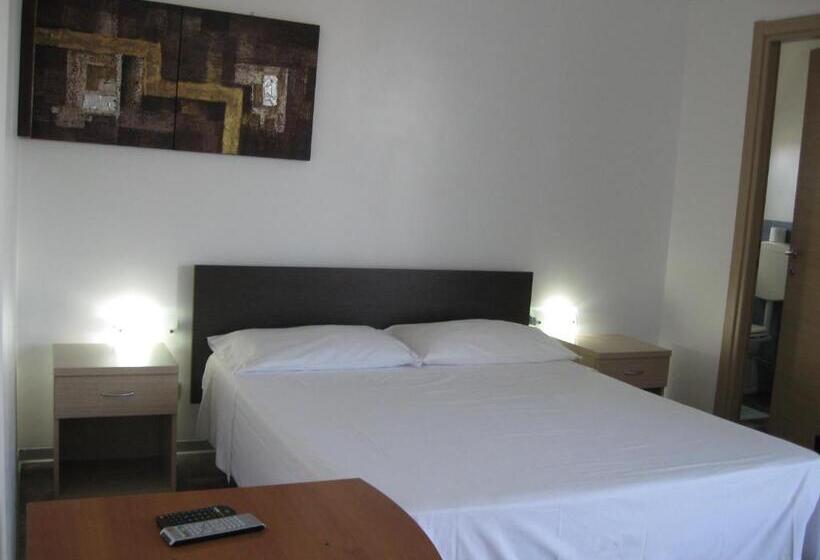 Economy Quadruple Room, B&b Torrefano