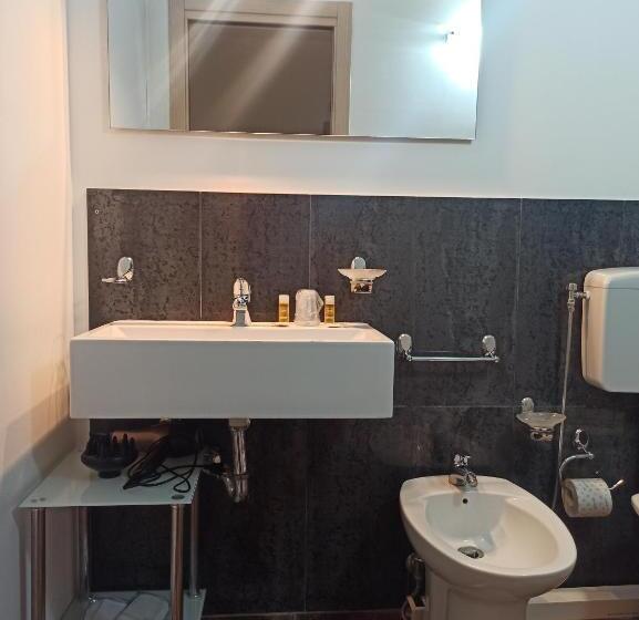 Economy Quadruple Room, B&b Torrefano