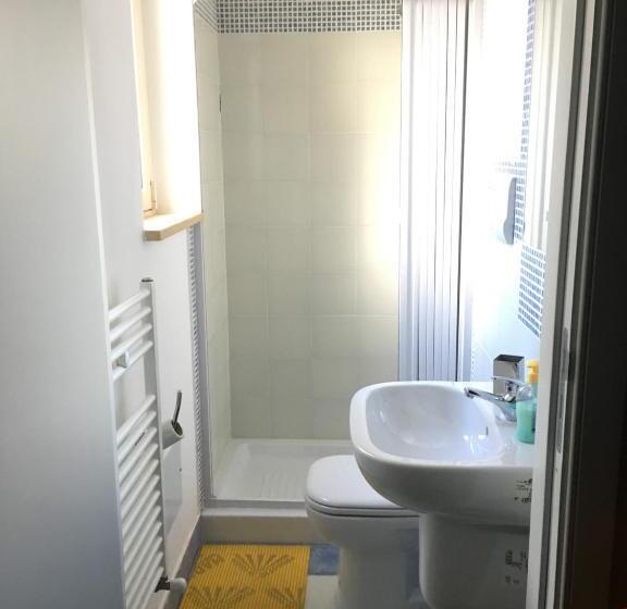 اتاق ساده سه‌ نفره, B&b Villa Zia Febronia