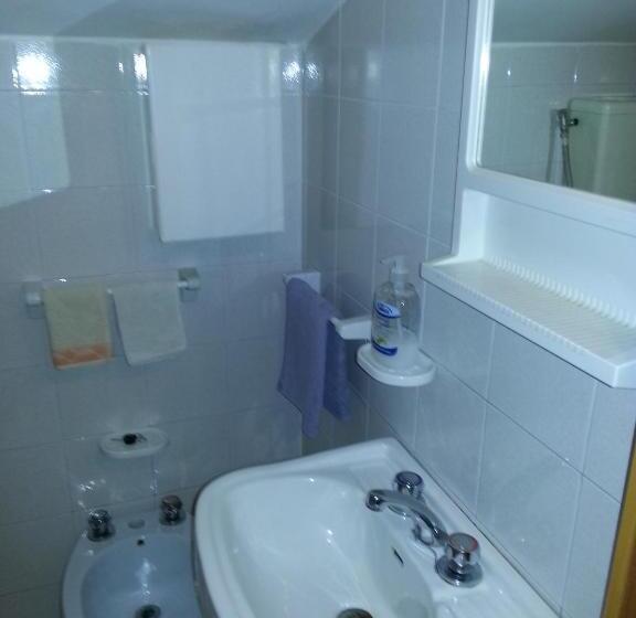 اتاق استاندارد سه نفره, La Casina Appartamento Assisi