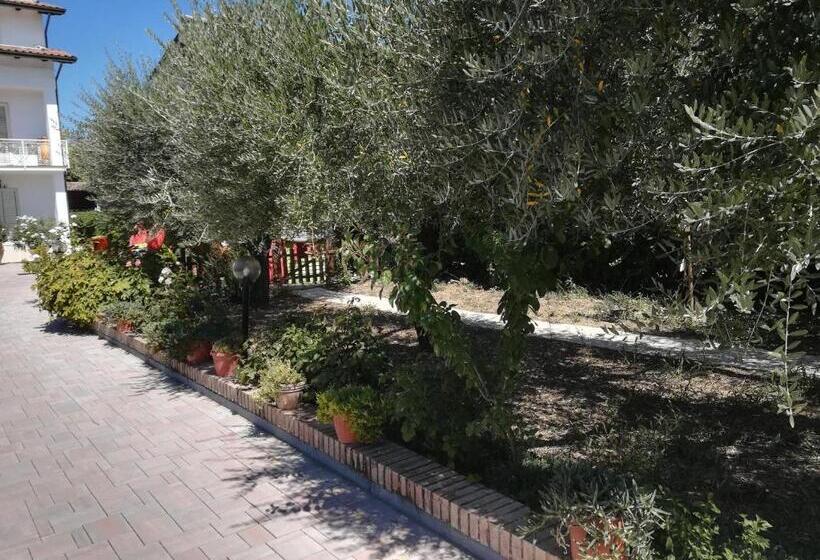 اتاق استاندارد سه نفره, La Casina Appartamento Assisi