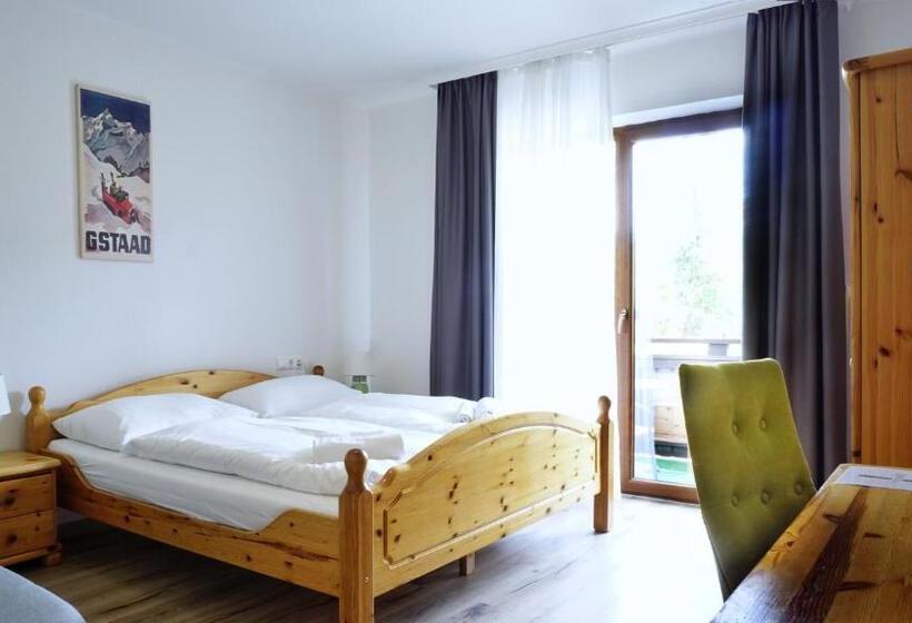 Номер Superior, Stierer