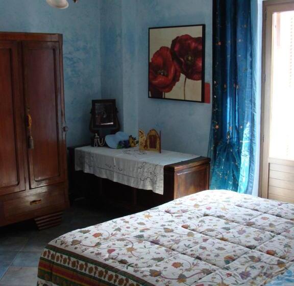 Четырехместный Номер Стандарт, La Coccinella B&b