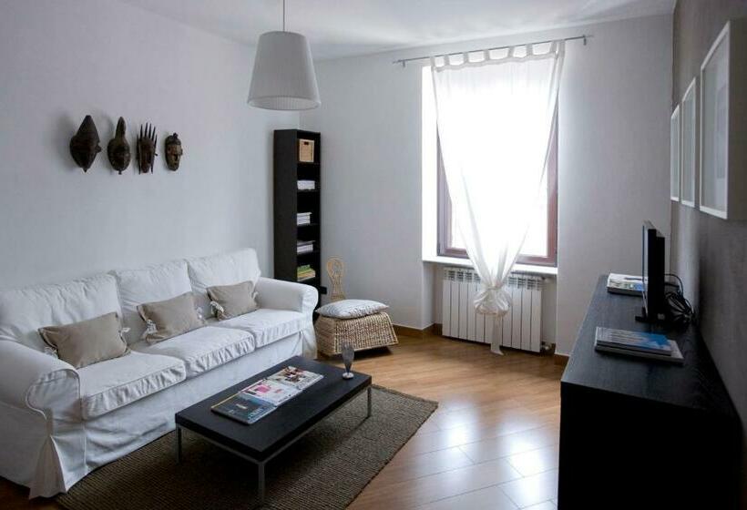 آپارتمان 1 خوابه, B&b Trovailtempo