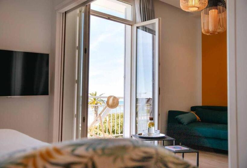带1个卧室的带海景的公寓, Cafe Miramar