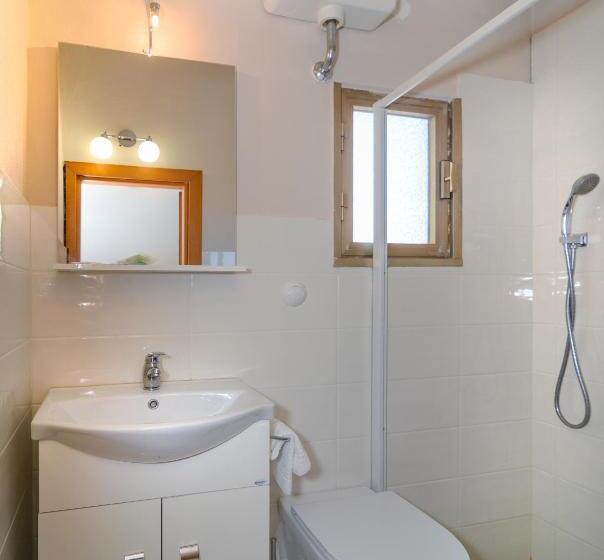 اتاق استاندارد یک نفره, Villa Grazia
