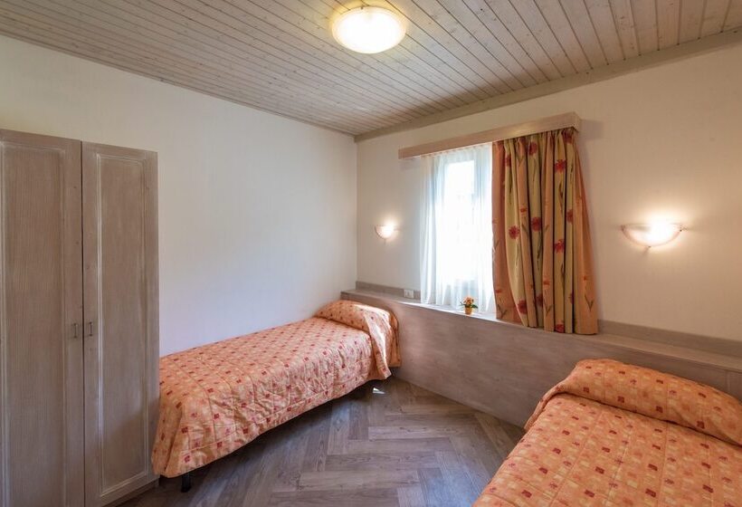 Бунгало Стандарт 2 Спальни, Il Villaggio Di Giuele