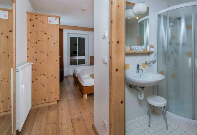 Номер Стандарт, Small & Lovely Hotel Zaluna