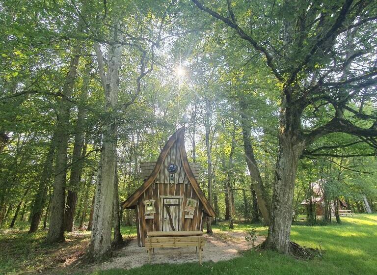 Дом 1 Спальня, Chateau De Razay