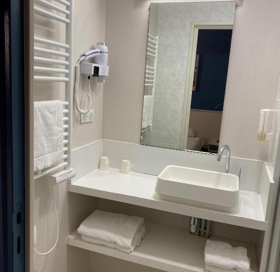 Номер Стандарт, Hôtel De Wimereux