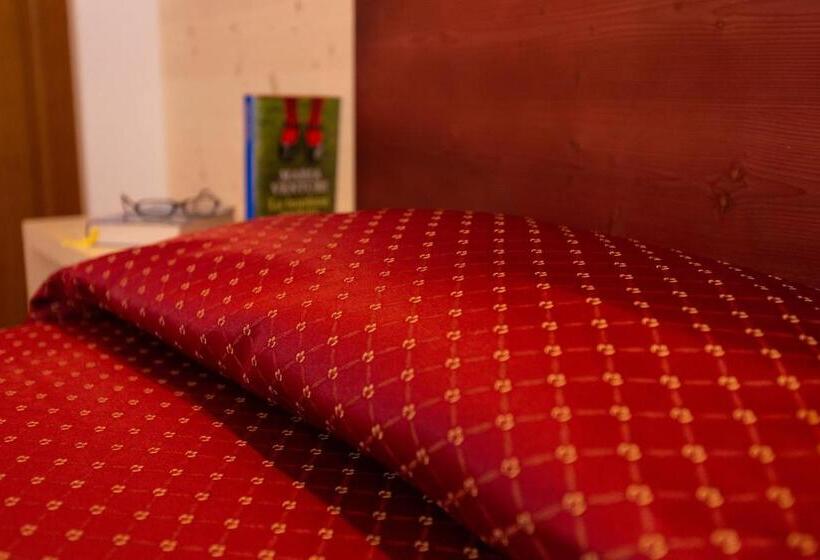 اتاق استاندارد چهار تخته, Residence Sirenella
