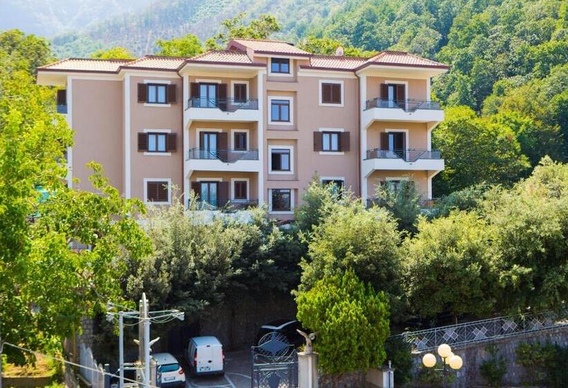Номер Superior, Resort Santangelo & Spa