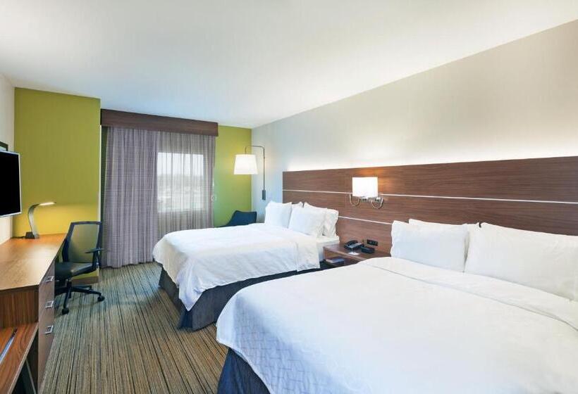 اتاق استاندارد با تخت دو نفره بزرگ برای معلولان, Holiday Inn Express & Suites   Lenexa   Overland Park Area, An Ihg
