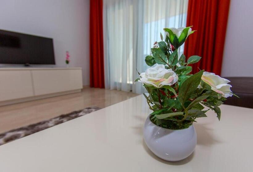آپارتمان 2 خوابه با چشم‌انداز دریا, Luxury Aparthotel