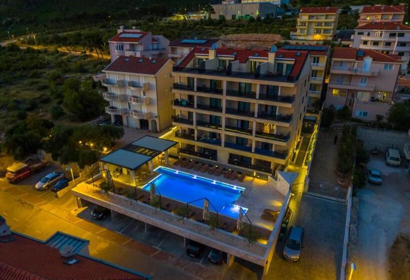 آپارتمان 1 خوابه با بالکن, Luxury Aparthotel