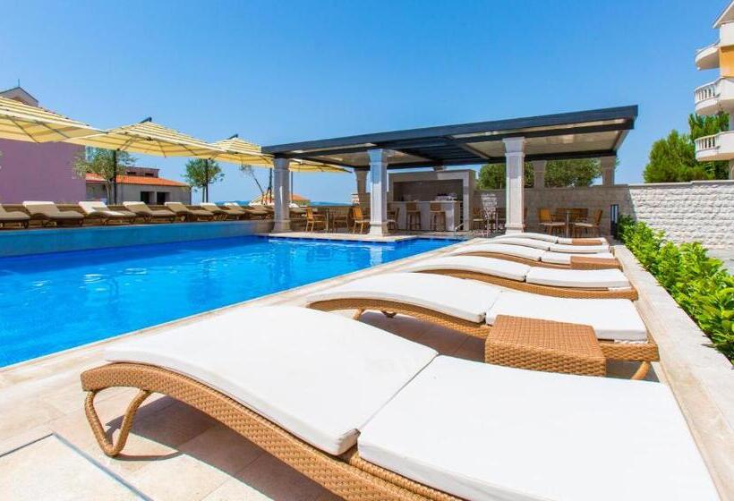 آپارتمان 1 خوابه با چشم‌انداز دریا, Luxury Aparthotel