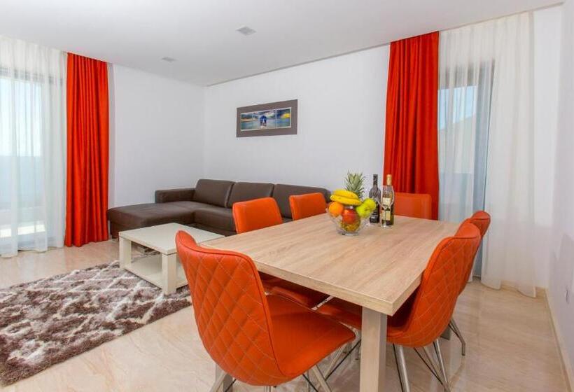 آپارتمان 2 خوابه, Luxury Aparthotel
