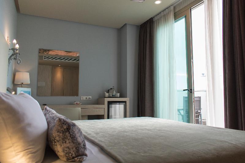 Полулюкс, Best Western Plus Urban Larco