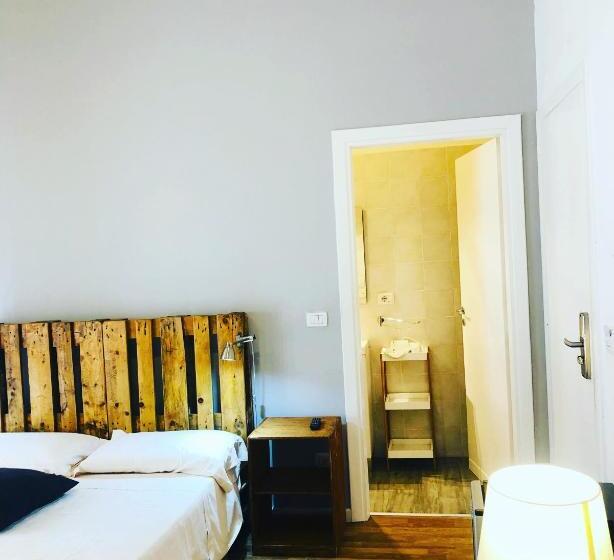 آپارتمان لوکس 1 خوابه, B&b Degli Artisti Suite