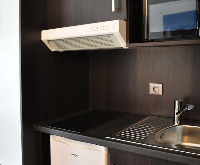استودیو اجرایی, Golden Tulip Pornic Suites