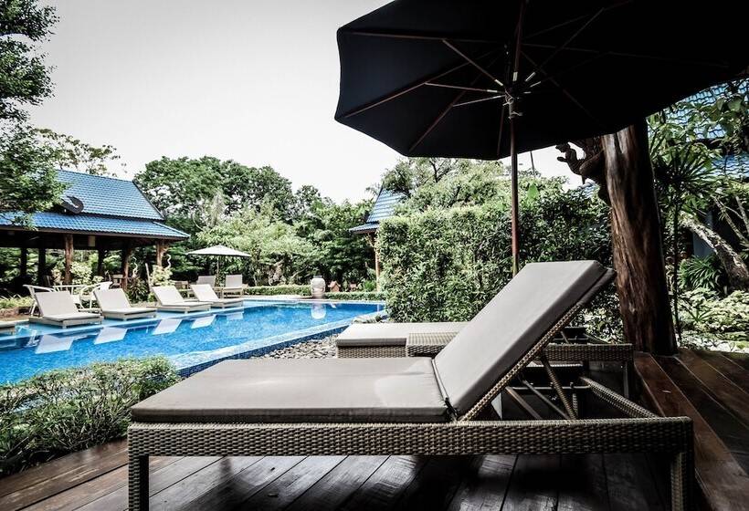 침실 1개 디럭스 빌라, The Nine Thipthara Klongson Resort