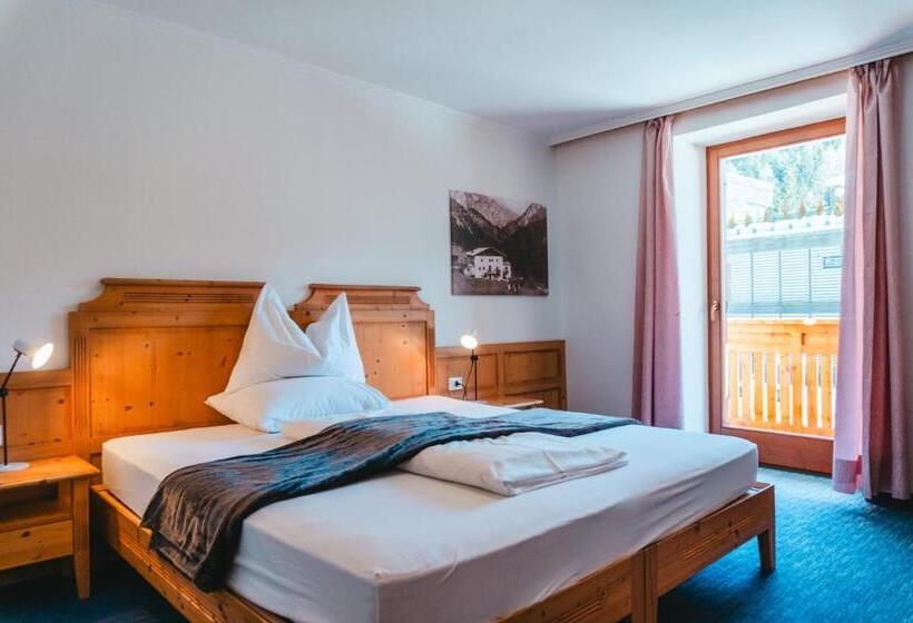 Номер Стандарт Индивидуальный, Dolomitenhotel Weisslahnbad