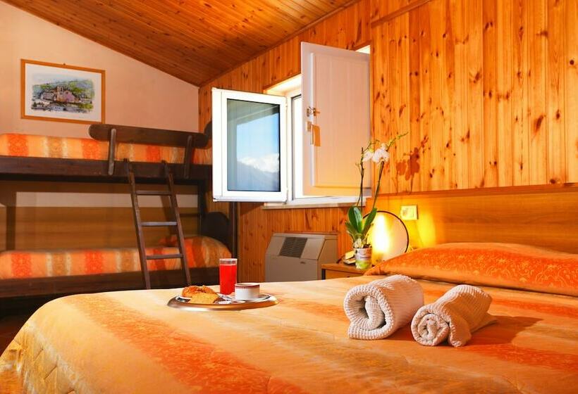 اتاق استاندارد چهار تخته, Holidays