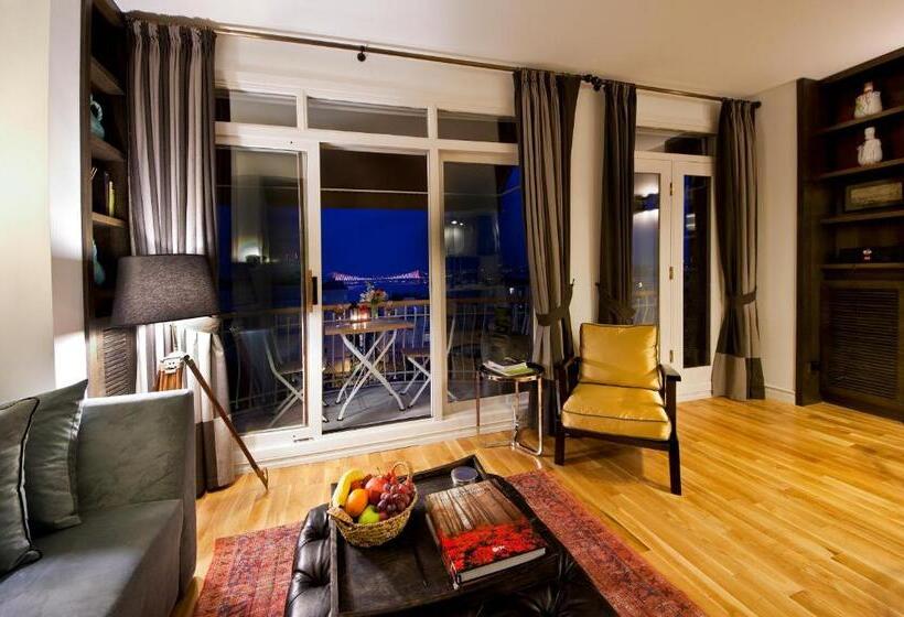 سوییت لوکس, Urban Suites