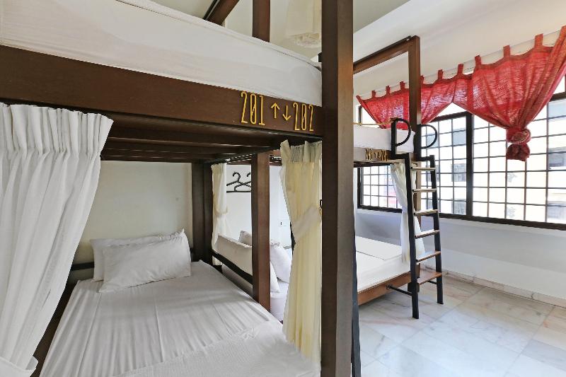 اتاق استاندارد با سرویس بهداشتی مشترک, Leisure Lodge