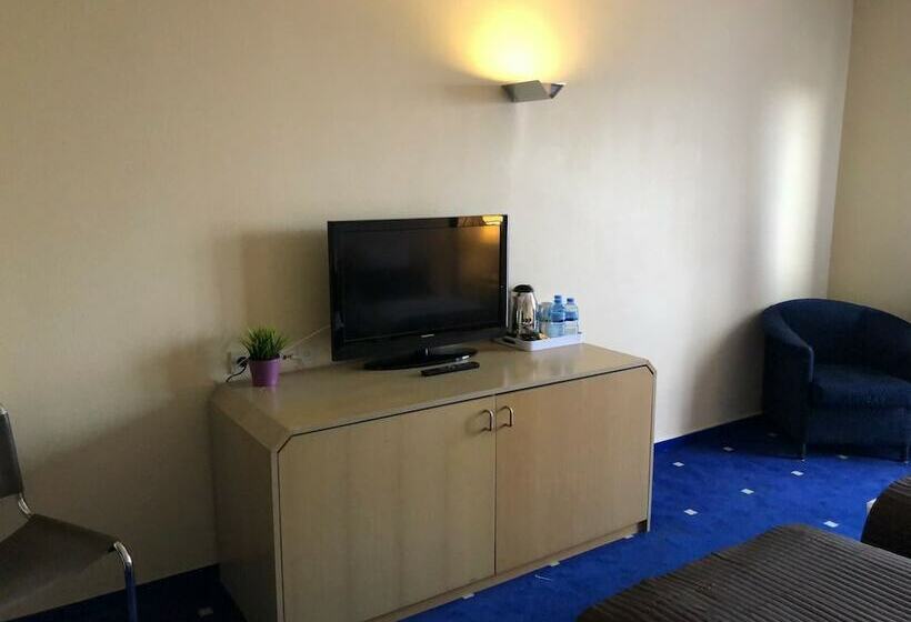Номер Стандарт, Park Hotel Airport