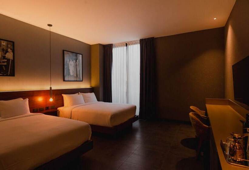 اتاق لوکس, Marquee Playa