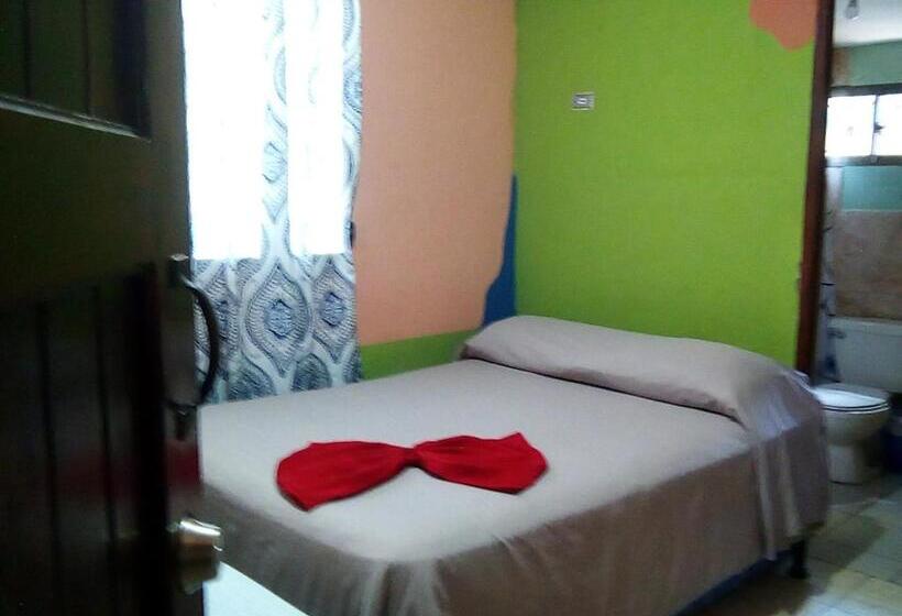 Трехместный Номер Deluxe Вид на Море, Hostel Sunset Villas Popoyo