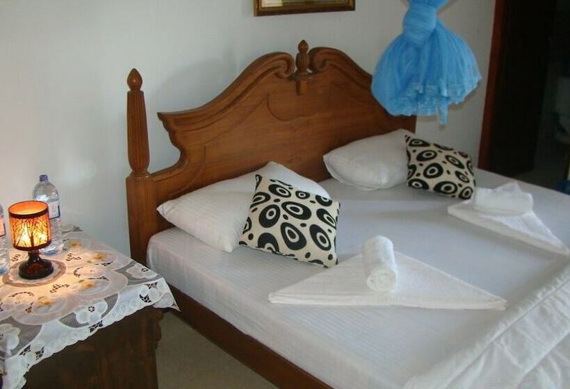 Номер Deluxe, Bentota Dilu Villa