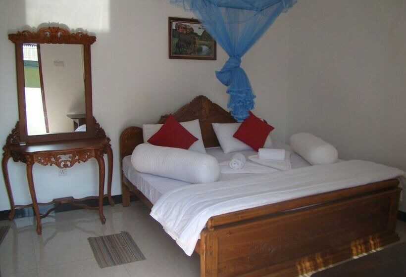 Номер Deluxe, Bentota Dilu Villa