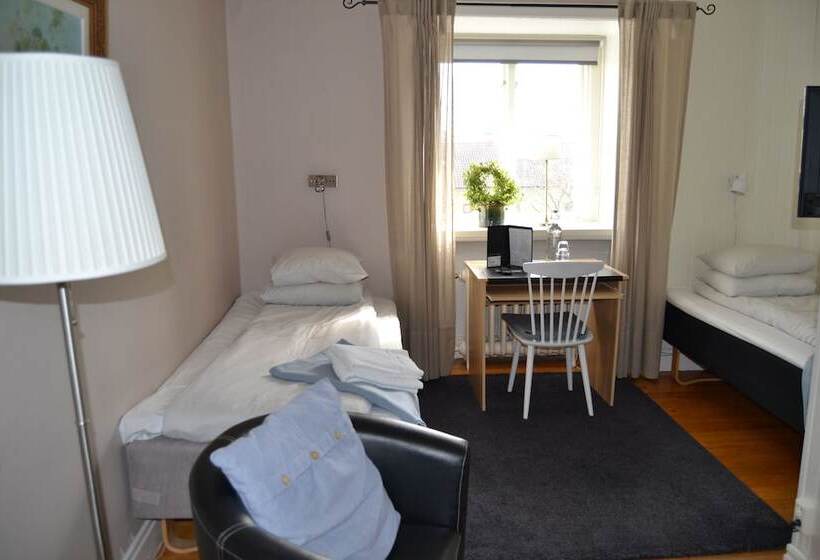 Номер Стандарт, Lilla Hotellet Bed & Breakfast I Alingsås