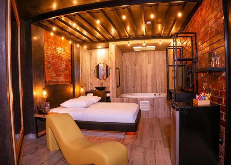 스위트, Orei Private Suites Adult Only