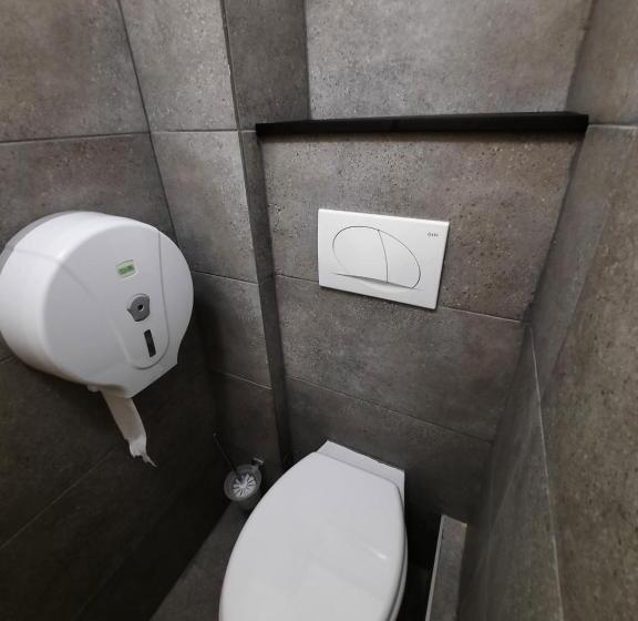 Номер Economy Индивидуальный, Lima Hostel Győr