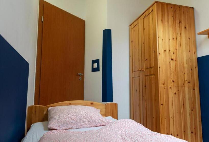 Номер Economy Индивидуальный, Lima Hostel Győr