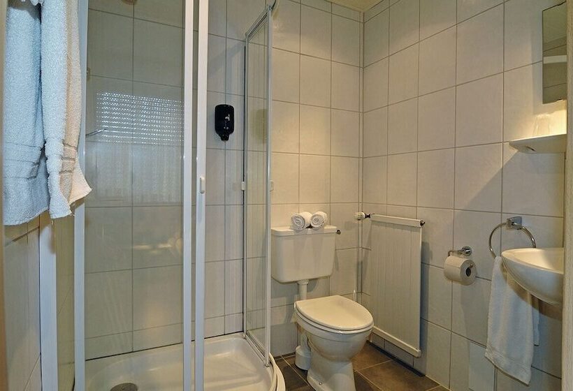 Номер Стандарт Трехместный, Gasthof Zum Siegburger