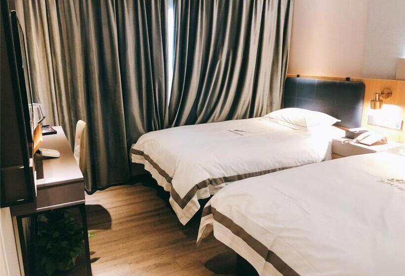 Номер Стандарт, Junyi Hotel Nanjing Olympic Sports Center