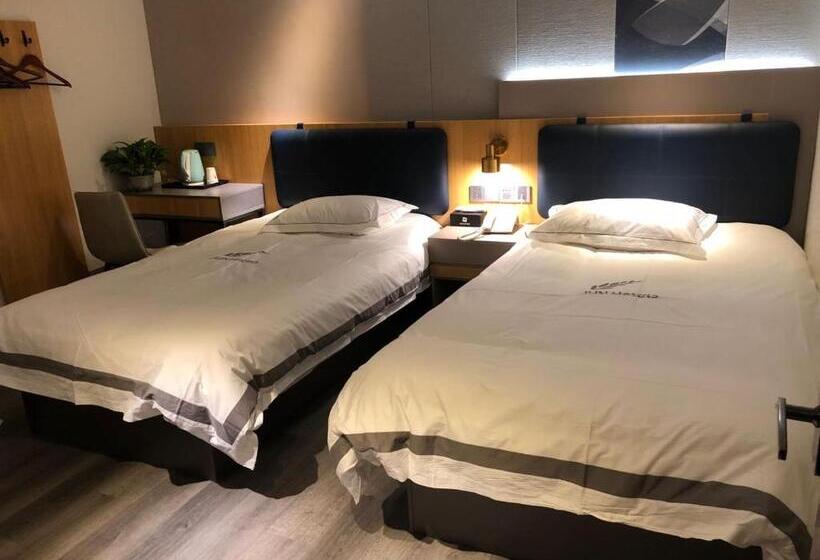 Номер Стандарт, Junyi Hotel Nanjing Olympic Sports Center