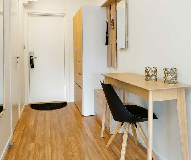 Suite Junior, Almnas Park