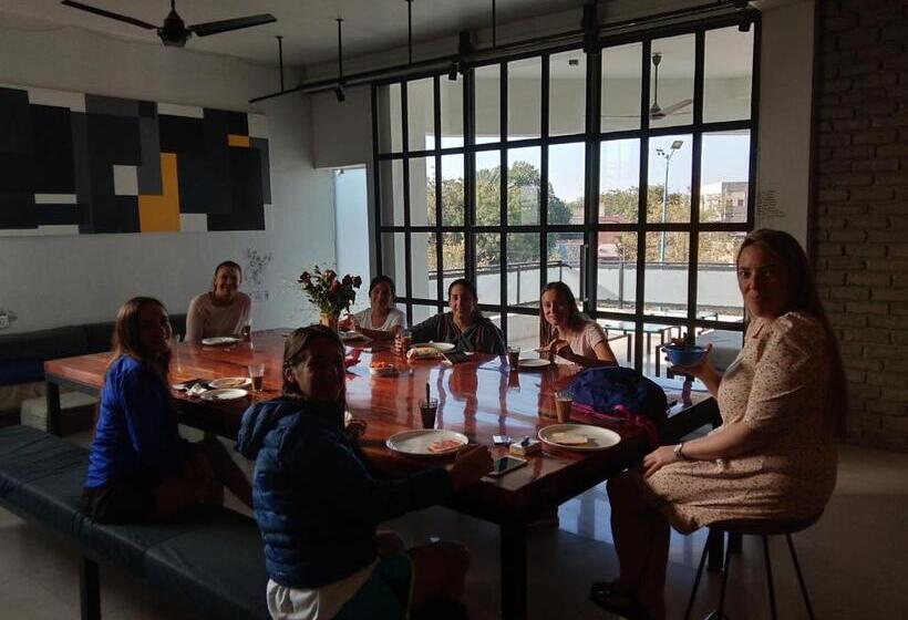 تختخواب در اتاق مشترک, Thc Backpackers Jodhpur