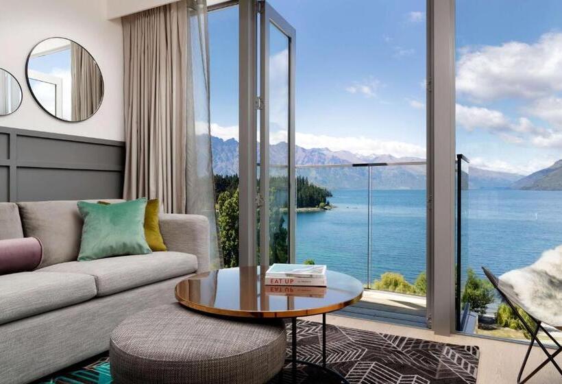 스탠다드 룸 킹사이즈 침대, Qt Queenstown