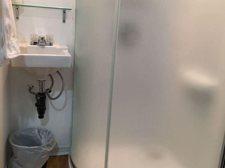 Quarto Estandar, Mini Inc