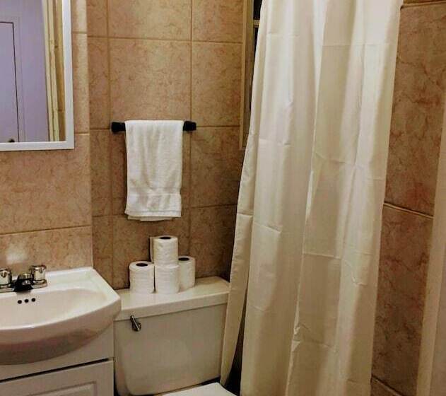 Quarto Deluxe, Mini Inc